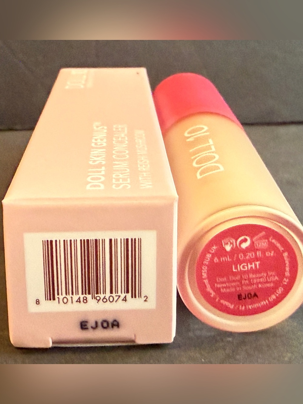 Doll 10 Doll Skin Genius Serum Concealer Reishi Mushroom LIGHT 0.20oz NIB - Picture 2 of 2